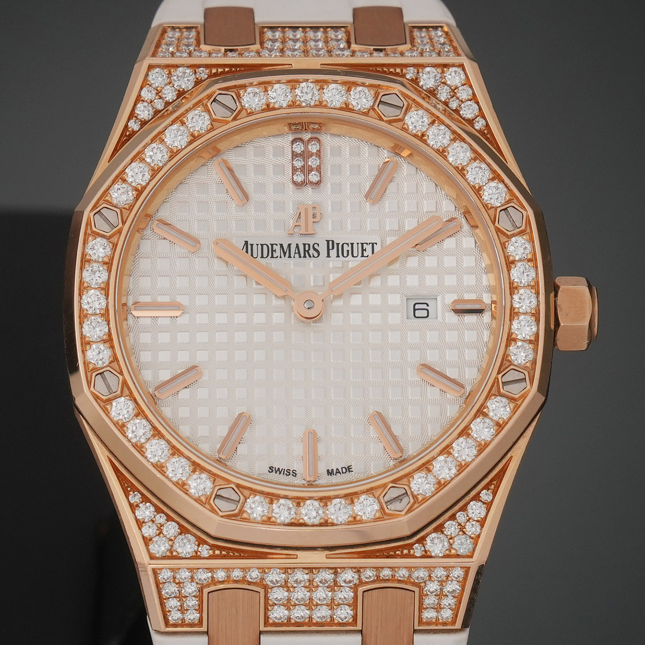 AUDEMARS PIGUET(USED)오데마피게 로얄오크 33 다이아베젤 67652OR